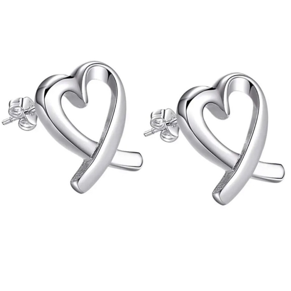Heart Silver Earrings NEW - Picture 1 of 1